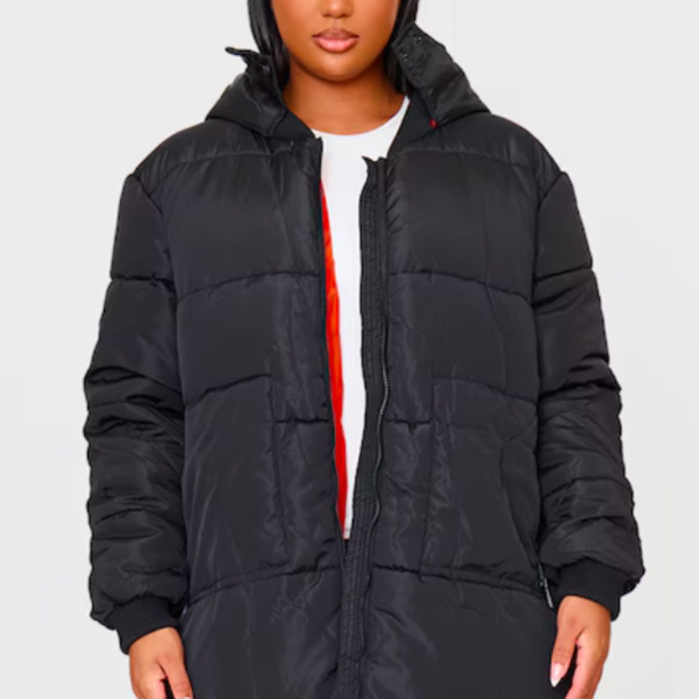 PRETTY LITTLE THING PLUS BLACK MAXI CONTRAST HOODED PUFFER JACKET